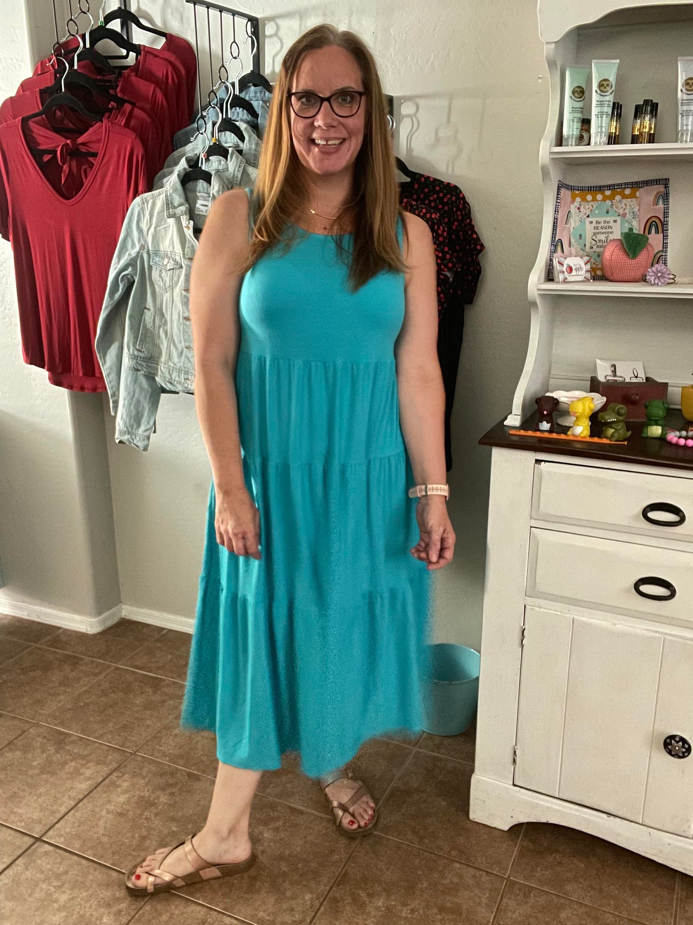Vibrant Turquoise Sleeveless Tiered Midi Dress